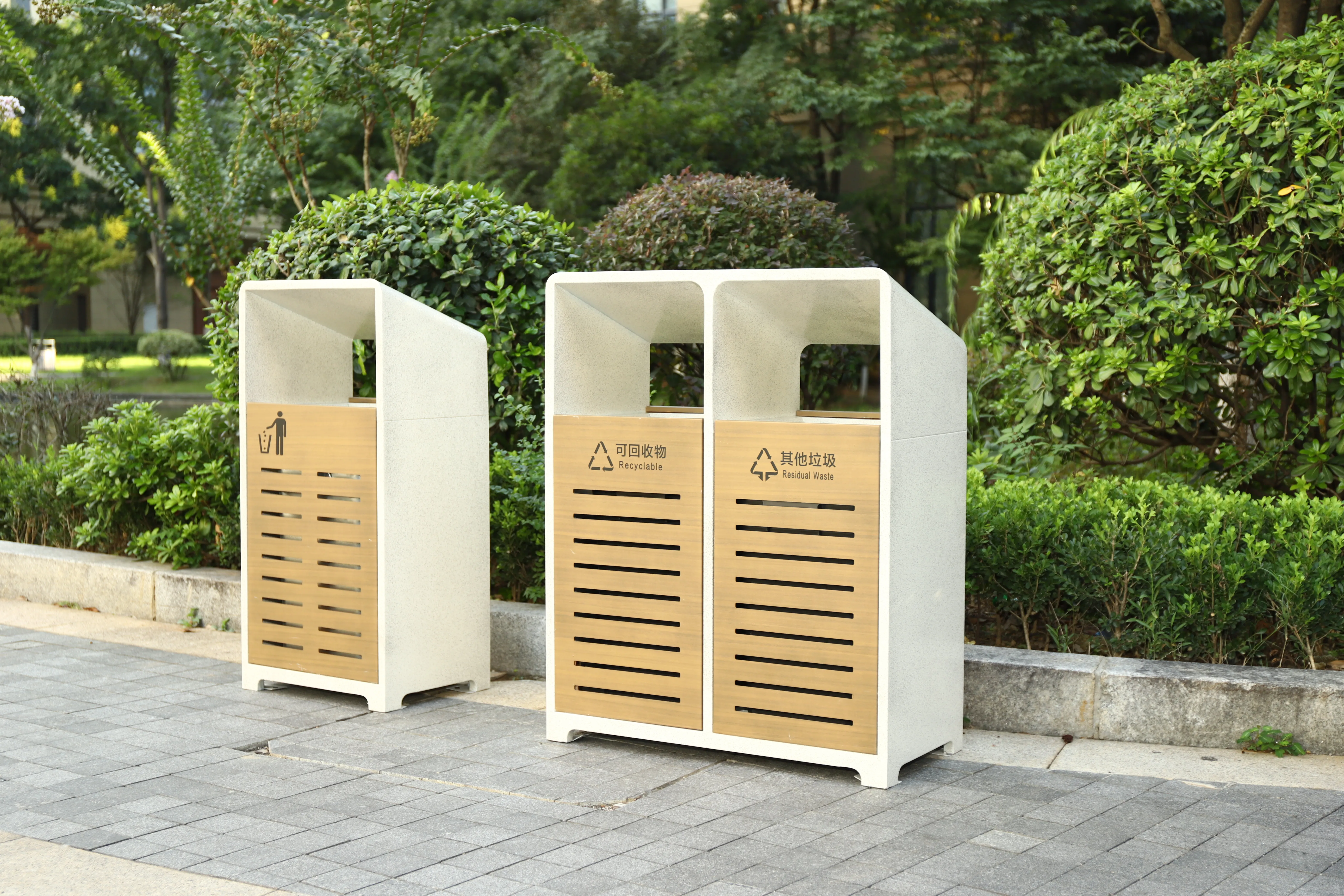 OEM vs ODM Trash Bins.webp