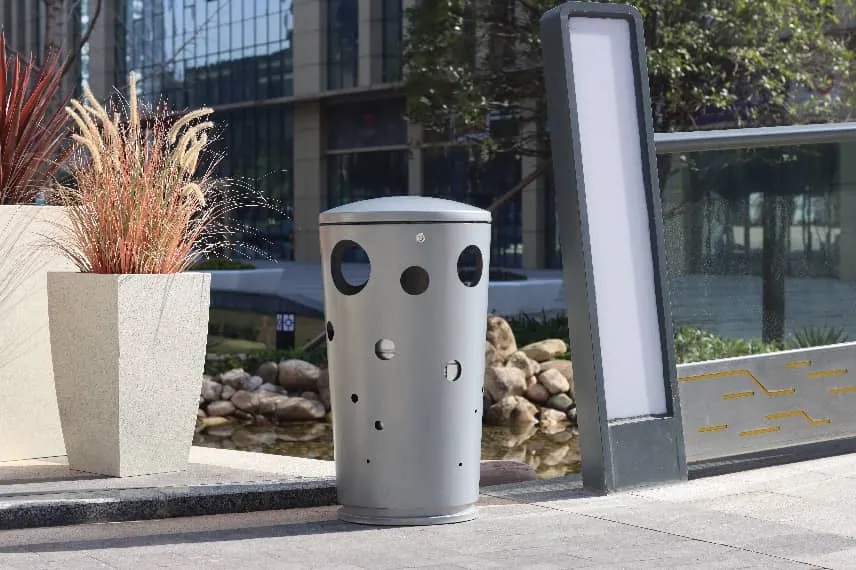 commercial trash cans